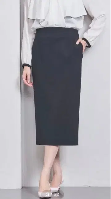 UNITED ARROWS 유나이티드 애로우즈 SPONGY 타이트 스커트