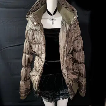 브라운 다운 자켓