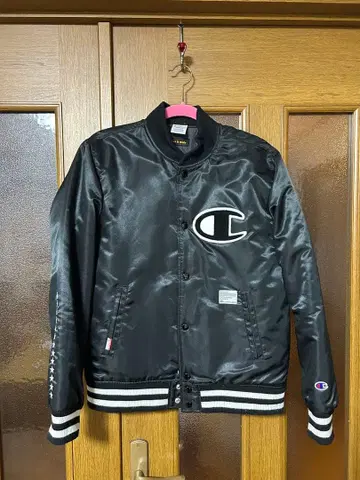 Champion 바시티 자켓 블랙 M 사이즈