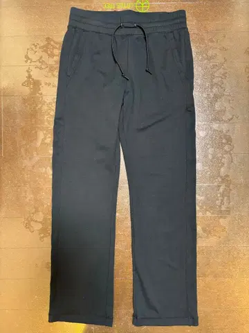 미사용품 유니클로 플러스 J 드로우 스트링 포함