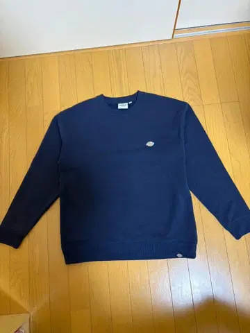 Dickies 네이비 크루넥 맨투맨
