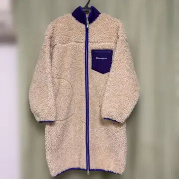champion 보아 롱 코트 M 사이즈 클리닝 완료