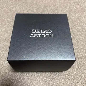 SEIKO ASTRON 시계 케이스와 사용 설명서 세트