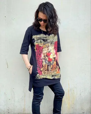 SWITCHBLADE hyde 착용 사이즈 S