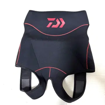 [컨디션 최상] Daiwa 다이와 힙 가드 블랙/레드