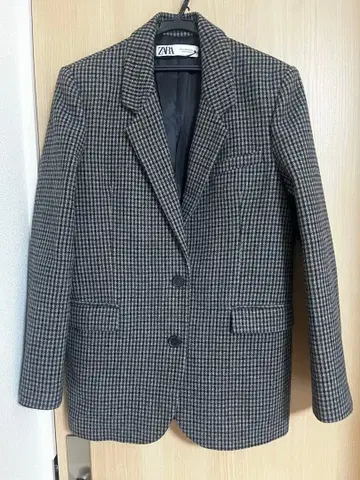 ZARA 체크 무늬 블레이저 그레이 계열