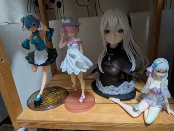 에키드나 에밀리아 렘 라무 피규어 세트