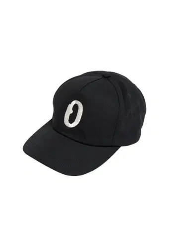 OVY Initial Cap black