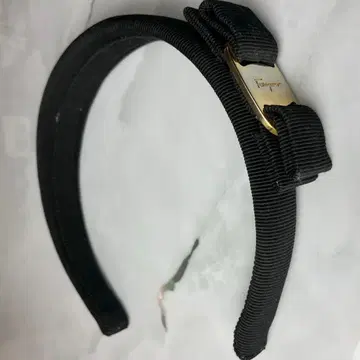 페라가모 머리띠