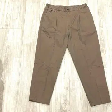 나노 유니버스 새틴 베이지 밴딩 치노 팬츠