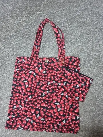 MILK 하트 무늬 토트백 파우치 포함