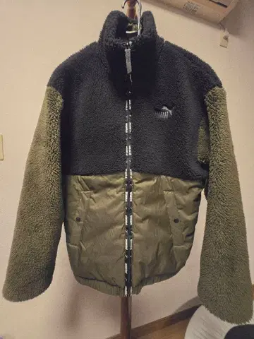 PUMA 플리스 자켓 L 블랙 올리브