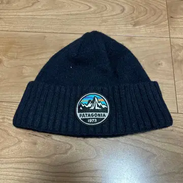 PATAGONIA 파타고니아 니트 모자 1973 모델 네이비 색
