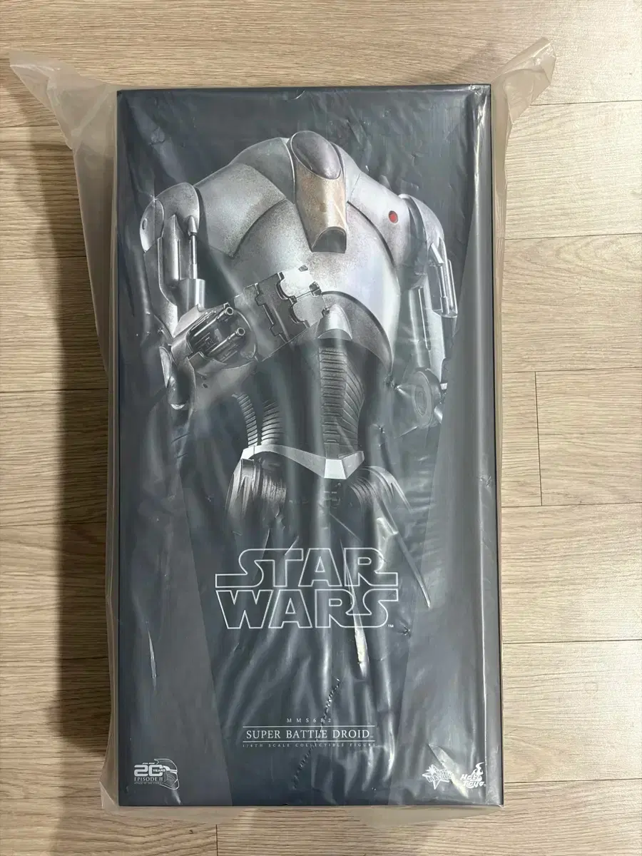 Hot Toys Star Wars Super Battle Droid MMS682
