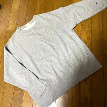 챔피온 그레이 트레이닝복