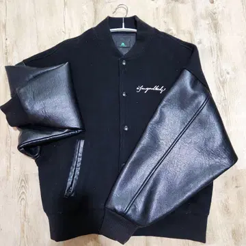 A FEW GOOD KIDS 바시티 자켓