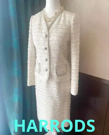 새상품급 해롯 HARRODS 화이트 계열 포멀 자켓 & 스커트 셋업