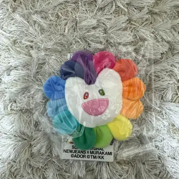 미사용 새상품 new jeans 무라카미 타카시 콜라보레이션 키링