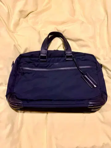 PELLE MORBIDA 네이비 비즈니스 백