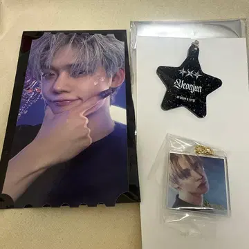 TXT 영준 카페 예약 특전 랜덤 아크릴 키링 캡슐 토이