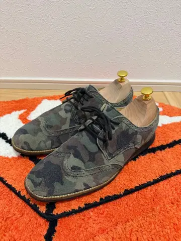 콜한 카모 패턴 스웨이드 옥스퍼드 신발