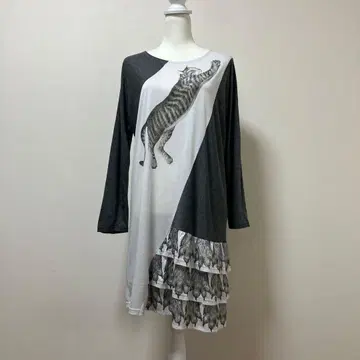 일본제 bortsprungt. 보슈플루메트 원피스 고양이 개성적인 가을