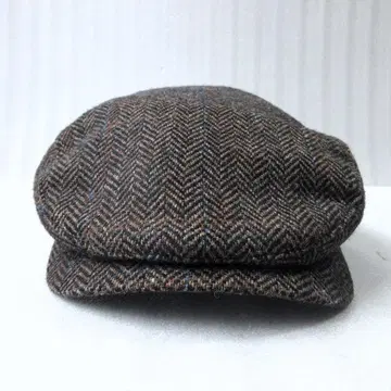 Wigens 비겐 헤링본 트위드 헌팅 캡 62