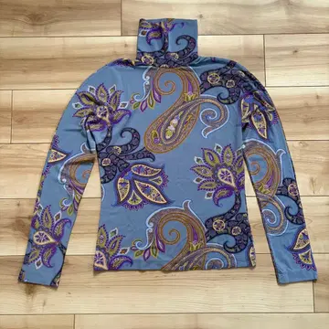 ETRO 에트로 페이즐리 무늬 터틀넥 상의 42