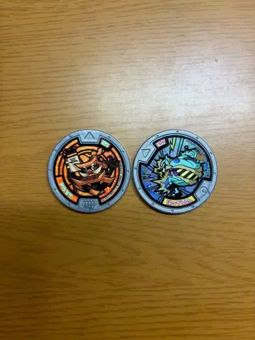 요괴워치 메달 도우카쿠 하츠덴시 초기 메달