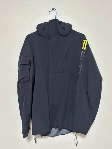 FAT SKINNY 블랙 마운틴 파카