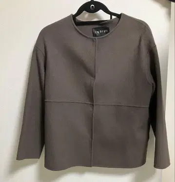 인디비 리버 노카라 숏코트