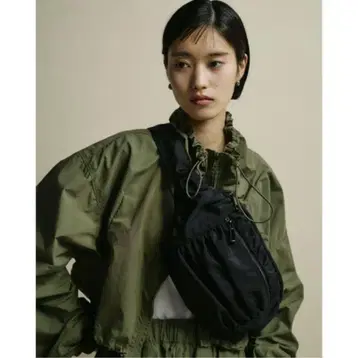 스타일믹서 액티브 개더 바디백