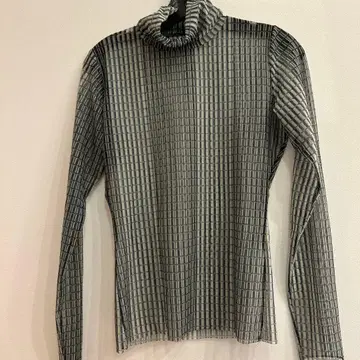 HENRIK VIBSKOV 메쉬 터틀 이너