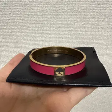 스와로브스키 핑크 뱅글