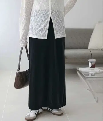 디스코트 벨로아 내로우 스커트