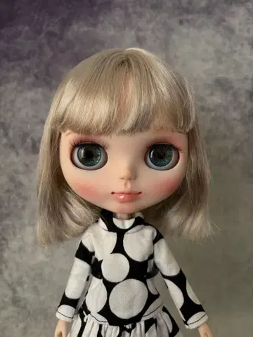 커스텀 브라이스 일본 국내 작가님 댄디 디어레스트