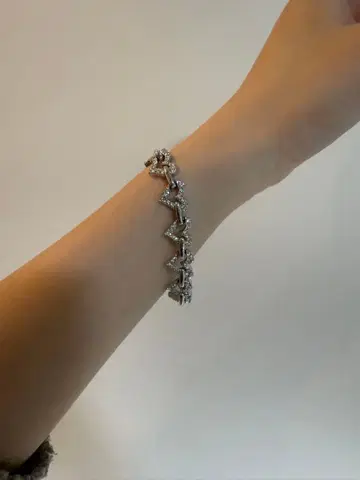 스와로브스키 하트형 크리스탈 팔찌