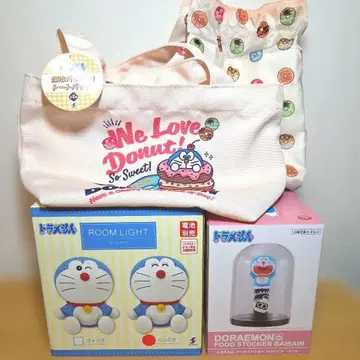 도라에몽 룸 라이트 & 후드 스토커 & 보냉백 IN 토트백 세트