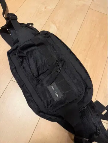 RVCA 바디백 블랙 메쉬