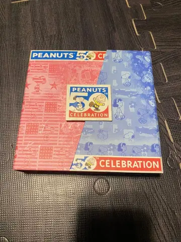 스누피 피너츠 50주년 손목시계 5000개 한정판