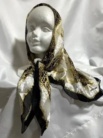 빈티지 스카프 renoma 약 85cm x 85cm