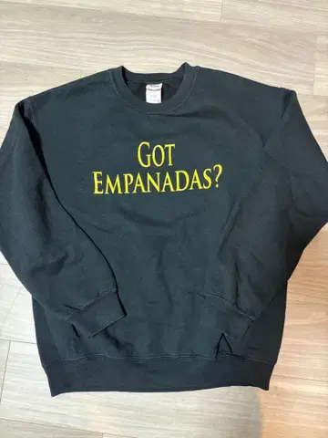 GILDAN Got Empanadas? 스웨트 셔츠 블랙
