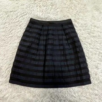 [ 새상품급 ] INDIVI(인디비) 보더 무늬 시스루 스커트 L 사이즈