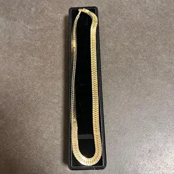 유품 정리 목걸이 액세서리 금 골드