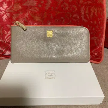 Efffy 새상품급 에피 L자형 지퍼 장지갑 일본제