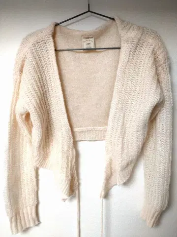 젤라또피케 니트 가디건