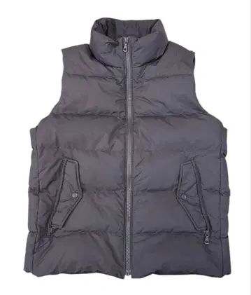 유니클로 울트라 라이트 다운 베스트 M