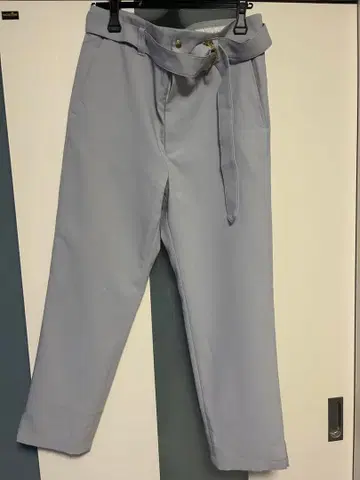 CULLNI 라이트 그레이 팬츠 허리 벨트 포함