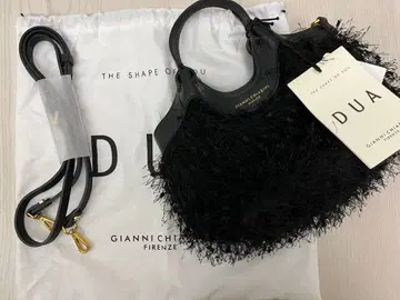 [ 미사용 새상품 ] GIANNI CHIARINI 블랙 핸드백