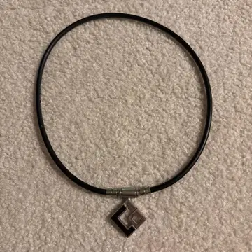 실버 기하학 패턴 목걸이